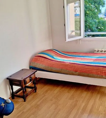 Chambre de 18m2 à louer sur Saint-Étienne