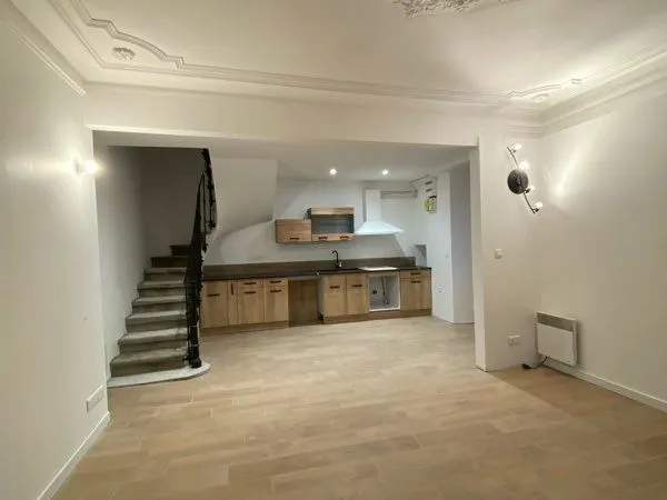 Maison de village rénovée 5 pièces 105 m²