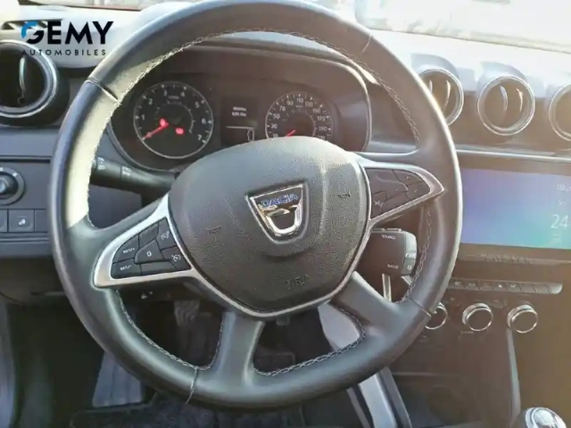Dacia Duster eco-g 100 4x2 — photo 28