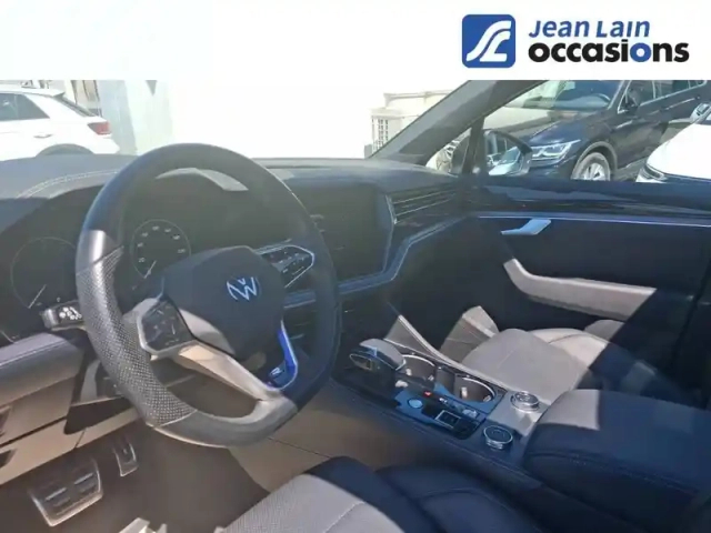 Volkswagen Touareg 3.0 v6 ehybrid 462 ch tiptronic 8 4motion — photo 11