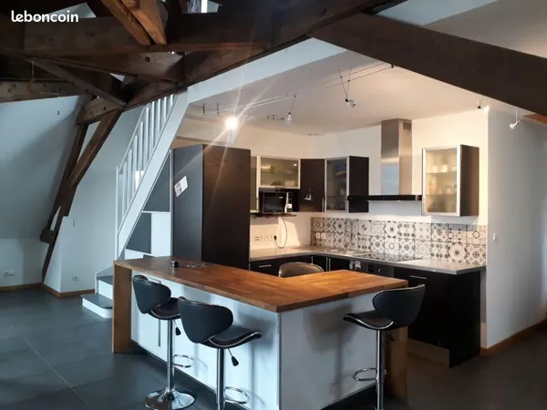 Appartement 5 pièces 15 m²