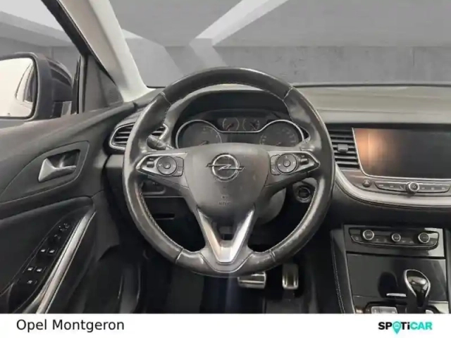 Opel Grandland X 1.2 turbo 130ch ultimate bva — photo 9