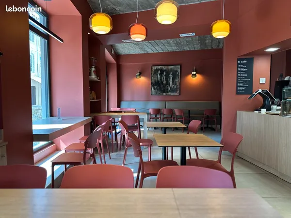Avignon intramuros - restaurant / cantine moderne - emplacement premium