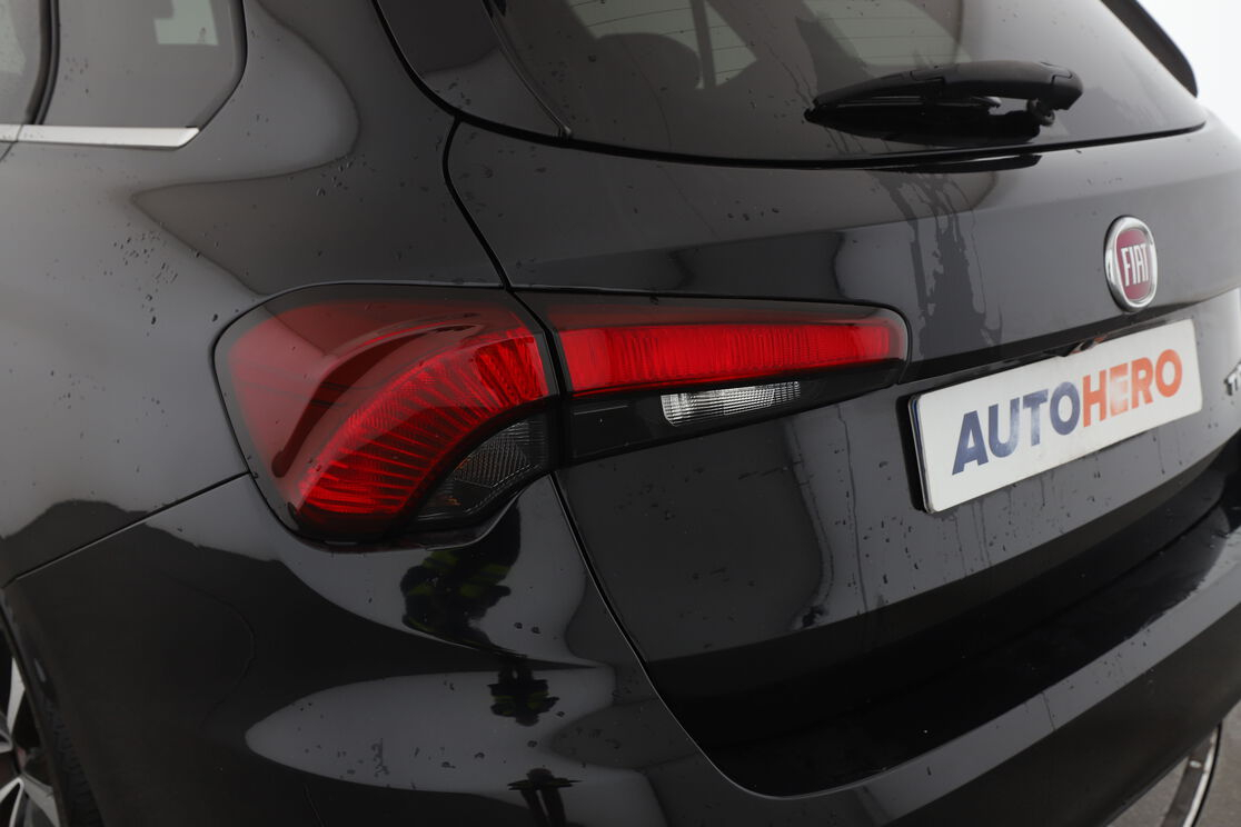 Fiat Tipo SW 1.4 T-Jet Lounge — photo 13