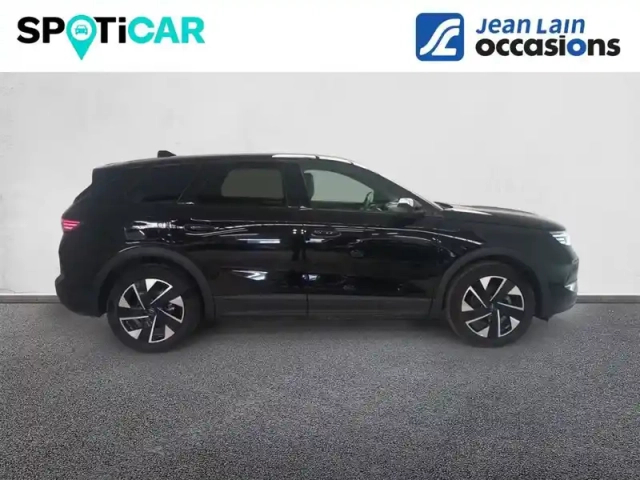 Opel Grandland 1.2 turbo hybrid 145 ch e-dct6 — photo 4