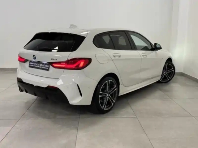 Bmw Serie 1 série 1 116ia 109ch m sport dkg7 — photo 2