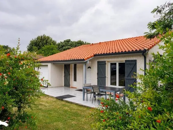 Maison de plain-pied 4 pièces 99 m²