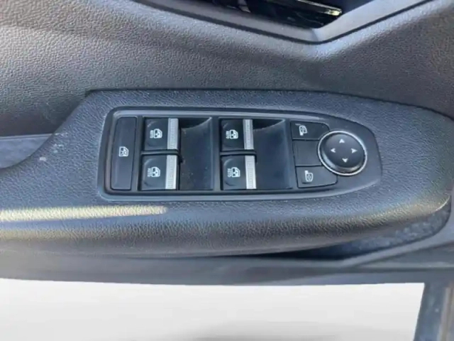 Renault Megane e-tech electric ev60 130ch evolution er super charge -b — photo 17