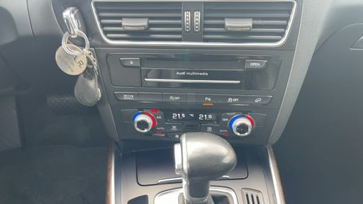 Audi Q5 3.0 TDI V6 258 Quattro S-Tronic 7 - Avus Pack S Line – 2016 – 153657 km – Diesel – Boîte Automatique — photo 23