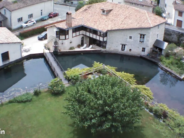 Moulin 8 pièces 320 m²