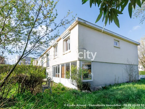 Maison 5 pièces 100 m²