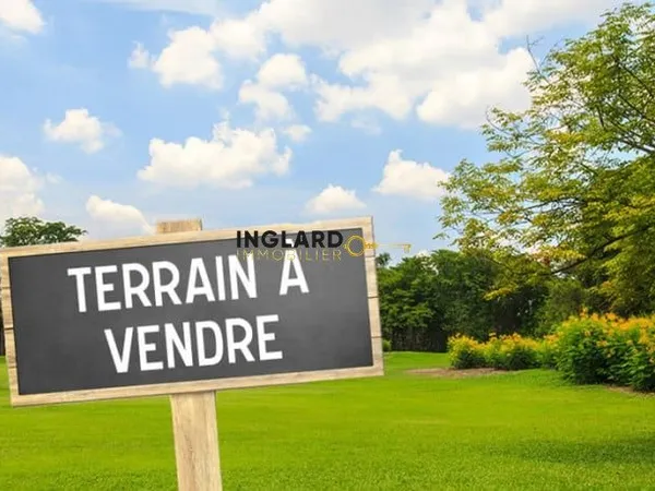 Terrain 870 m²