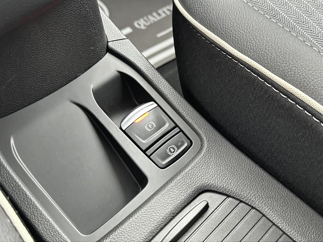 Renault Clio tce 90 ch gsr2 techno — photo 30