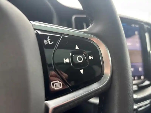 Volvo Xc60 t8 awd hybride rechargeable 310 ch+145 ch geartronic 8 — photo 10