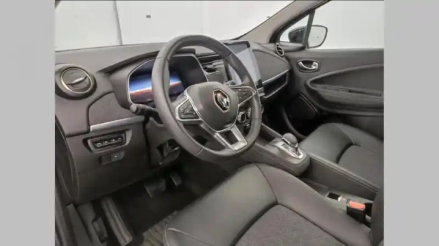 Renault Zoé e-tech electrique r135 - my22 iconic — photo 20
