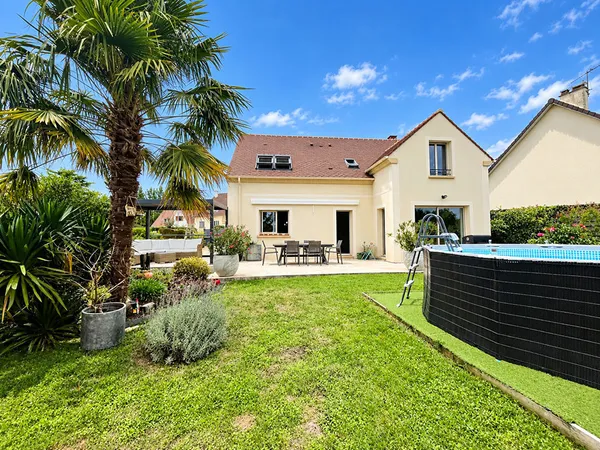 SPACIEUSE MAISON FAMILIALE