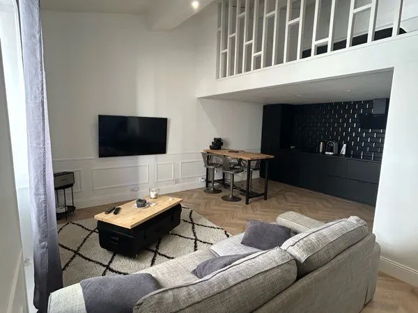 Échoppe meublée 43m2 Cauderan centre