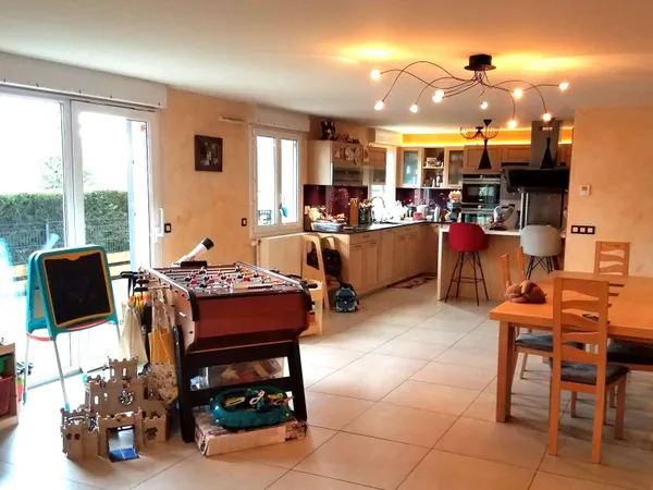 Appartement 4 pièces 145 m²