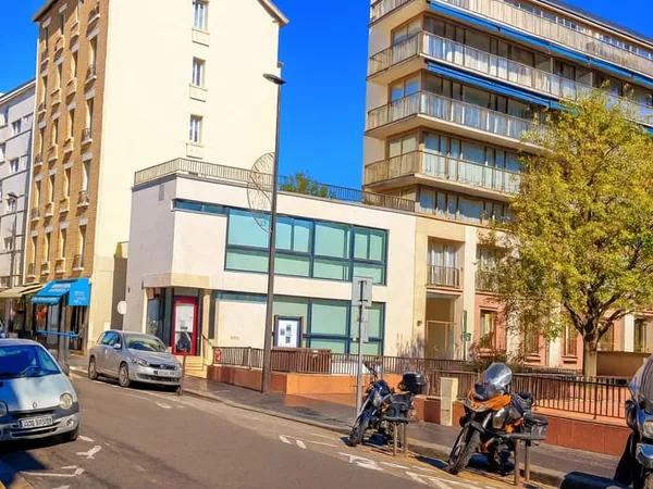 Boutique 155 m²