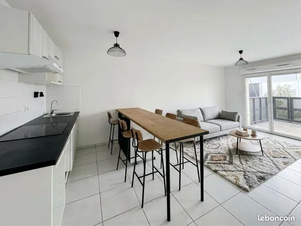 Appartement T3 meublé avec balcon et parking couvert