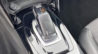 Peugeot 2008 1.2 PureTech 130ch S&S Allure EAT8 — photo 14
