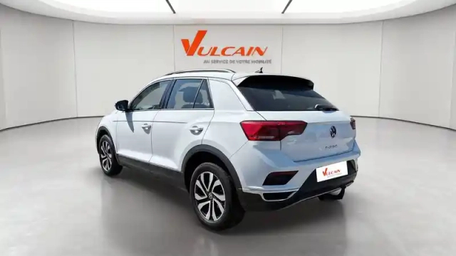 Volkswagen T-Roc 1.0 tsi 110 start/stop bvm6 — photo 3