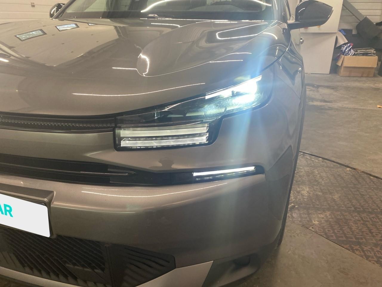 Citroën C4 X hybride 145 ch e-dcs6 plus — photo 29