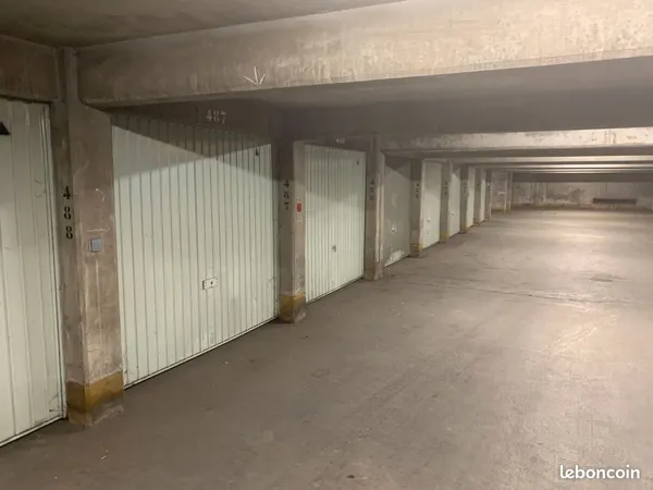 Garage box Villeurbanne Grand Clement / Reguillon