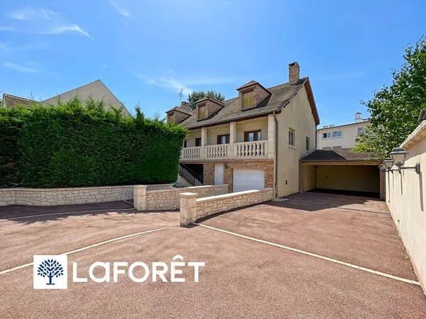 Maison 6 pièces 173 m²