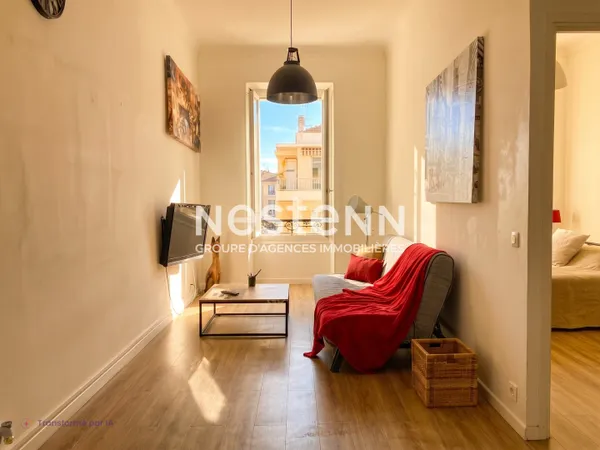 Appartement 2 pièces Riquier traversant au 2ème étage