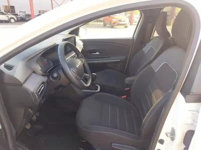 Dacia Jogger eco-g 100 5 places — photo 9