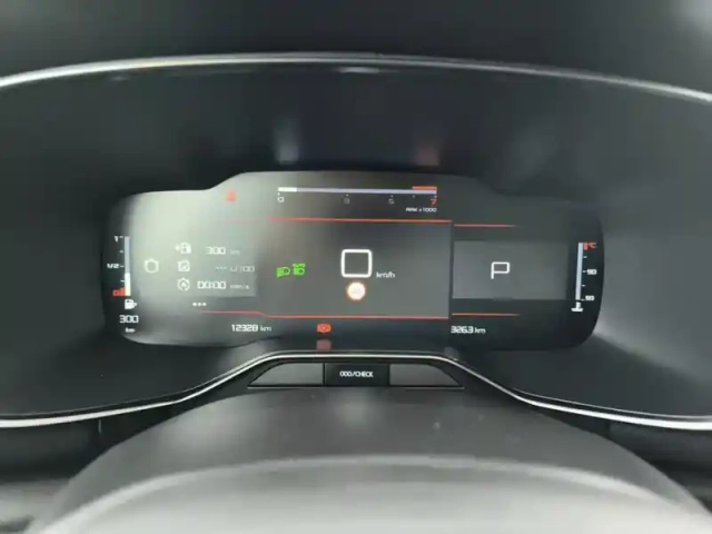 Citroën C5 Aircross bluehdi 130 eat8 plus — photo 20