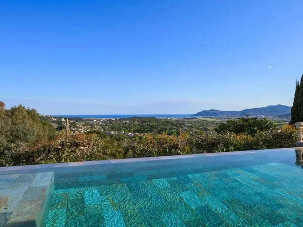 Achat : Maison Mougins (06250)