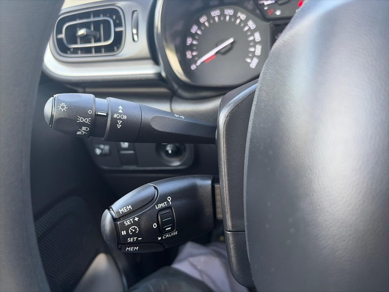 Citroën C3 1.2 puretech 83ch s&s you — photo 17