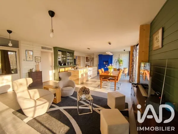 Maison 8 pièces 350 m²