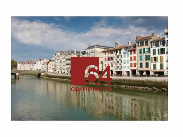 LOCAL COMMERCIAL à LOUER