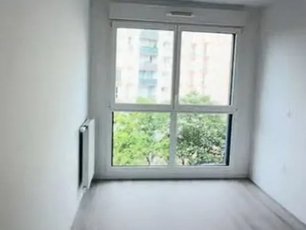 Studio 1 pièce 29 m²