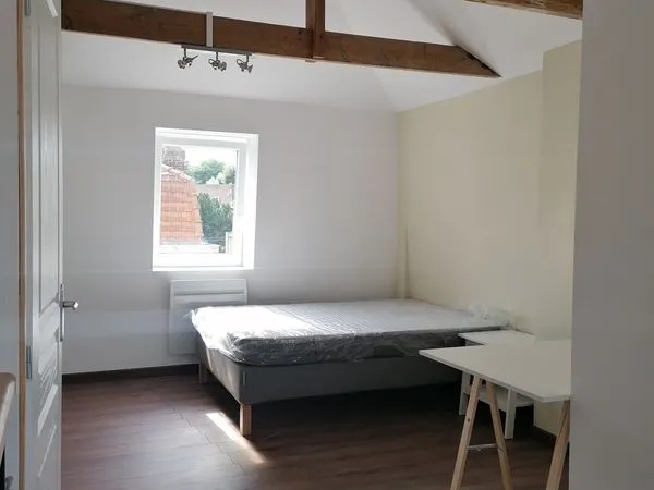 Chambre meublé