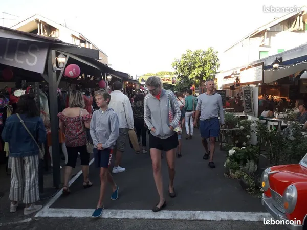 RARE Murs commerciaux avec terrasses couvertes à 2 pas du lac de Maubuisson