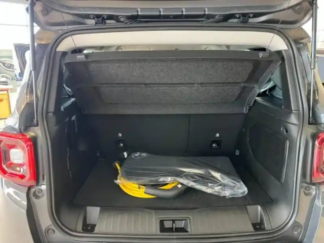 Jeep Renegade 1.3 turbo t4 190ch phev 4xe summit bva6 eawd — photo 5