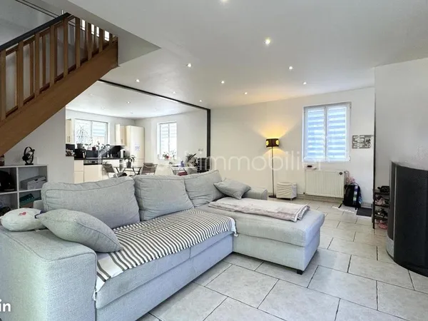 Maison 7 pièces 148 m²