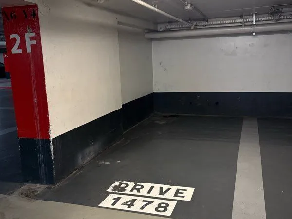Place de parking privée - parking saint-georges - centre-ville de toulouse