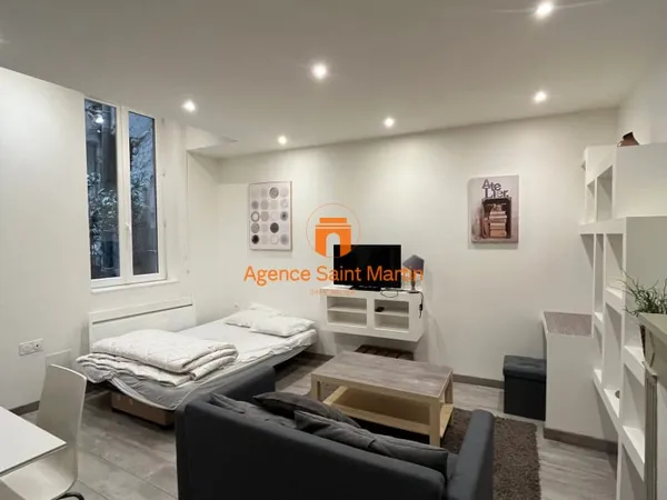 Studio meublé tout équipé