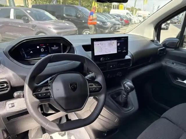 Peugeot Partner xl 950kg bluehdi 100ch s&amp;s — photo 10