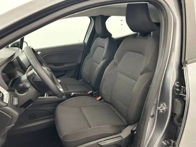 Renault Clio tce 90 — photo 18