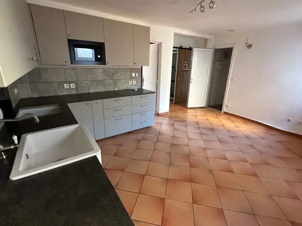 Appartement 3 pièces 42 m²