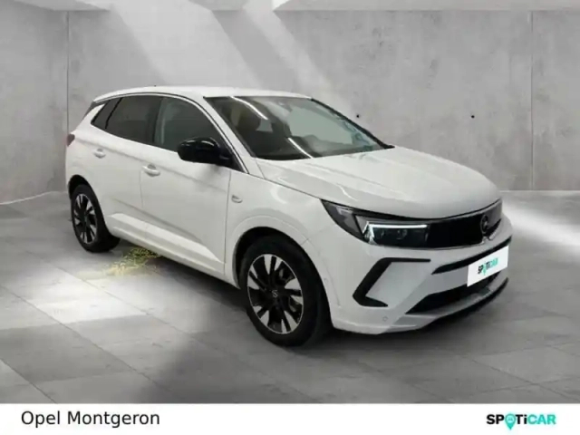 Opel Grandland 1.2 turbo 130ch elegance business bva8 my23 — photo 2