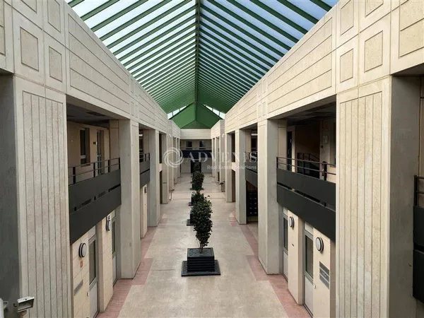 Bureaux 333 m²