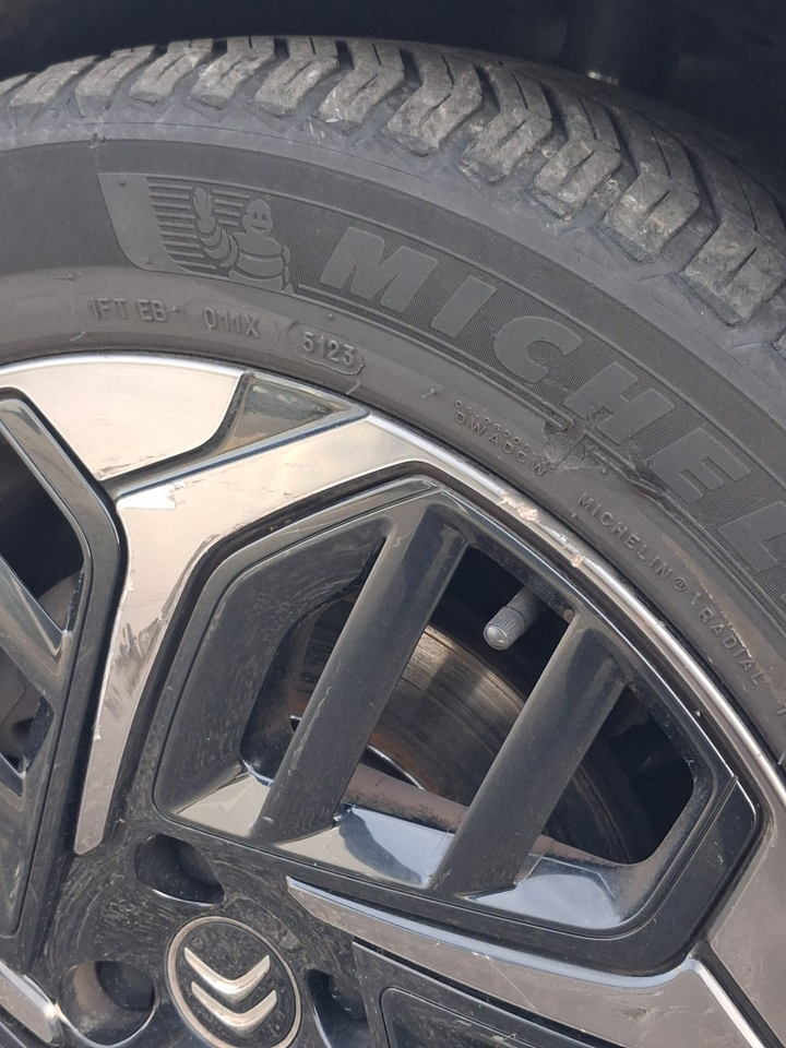 Citroen C4 BlueHDi 130 S&amp;S EAT8 — photo 33