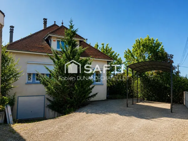 Maison familiale aux beaux volumes !